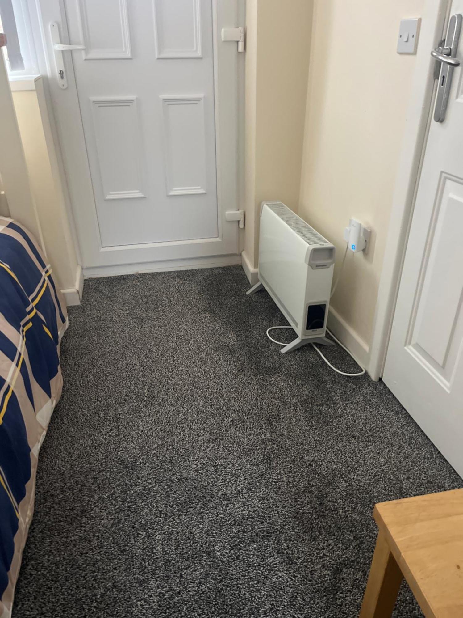Self Contained Room, En-Suite With Separate Lockable Front Door, Located In An Exclusive Area Wednesbury Exterior foto